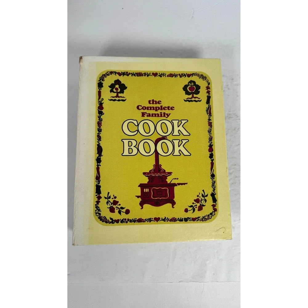 The Complete Family Cook Book 1969 Vintage Binder Recipes Curtin Publications